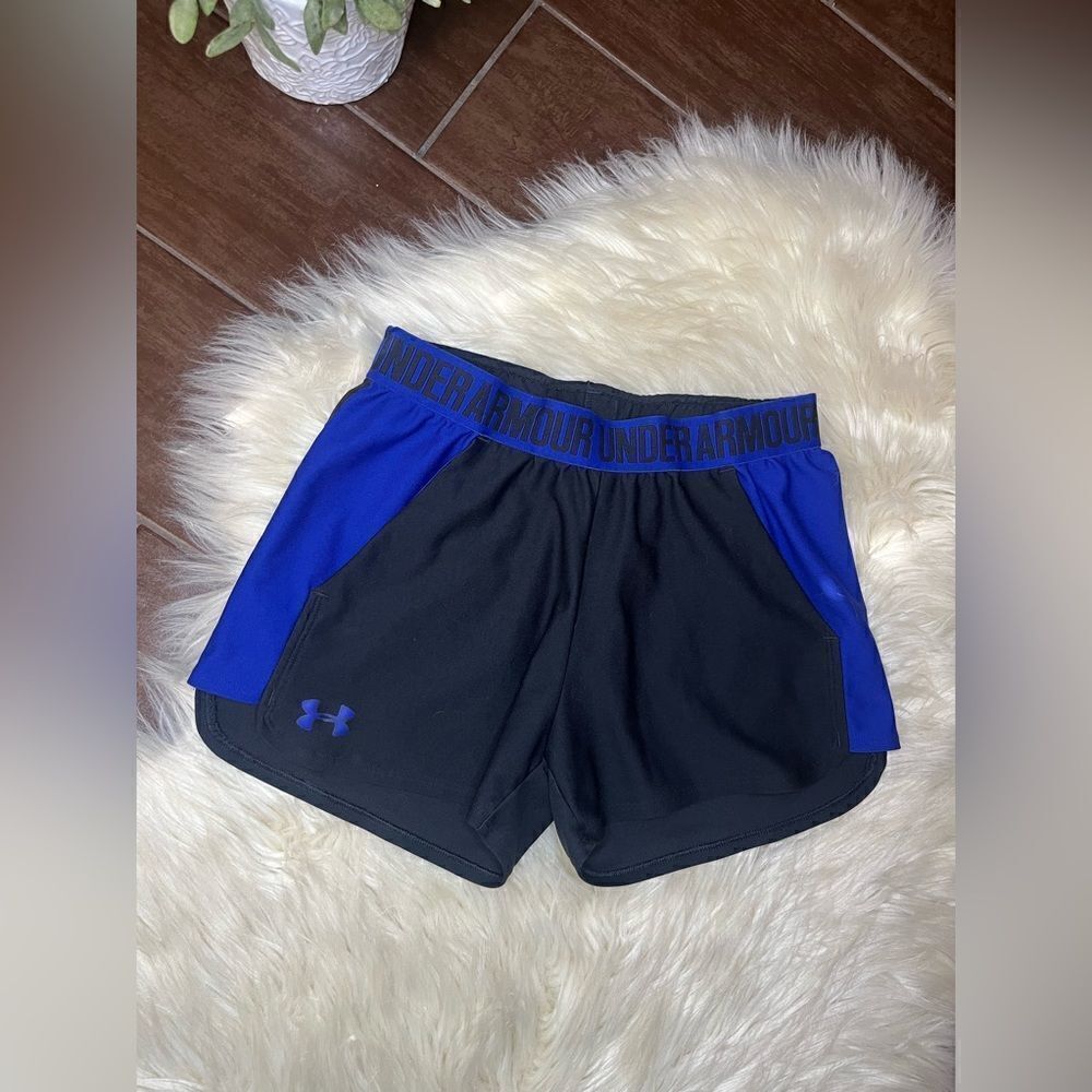 Under Armour black/royal blue athletic shorts sz XS